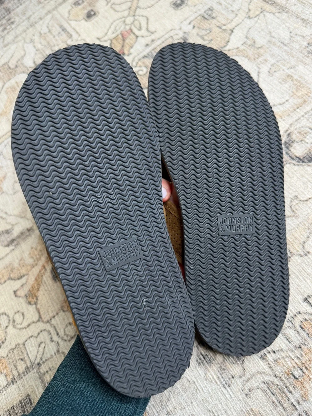 Johnston & Murphy Boys Brown Leather Flip Flop Sandals